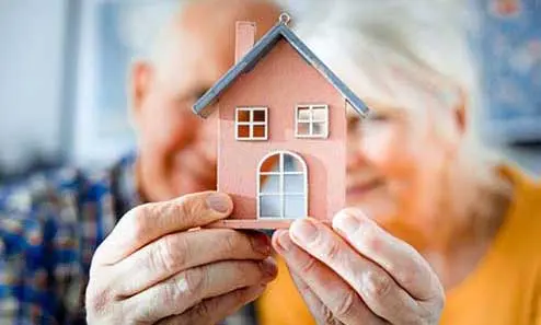 La vente en viager : générer des revenus tout en conservant son domicile